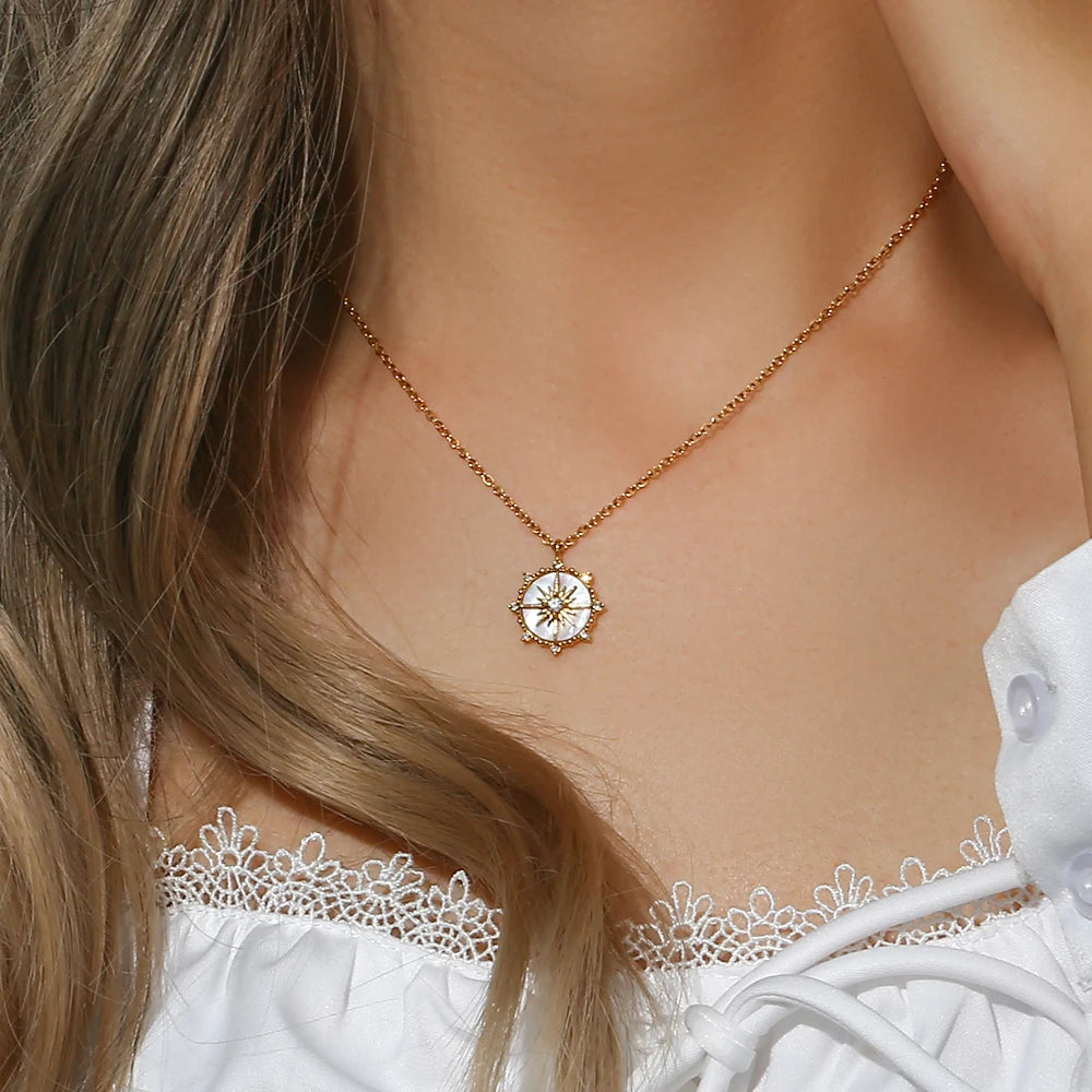Latest Design Girl'S Jewelry Natural Shell Wheel of Fortune Pendant Necklace Stainless Steel Gold Plated Silver Color Necklace