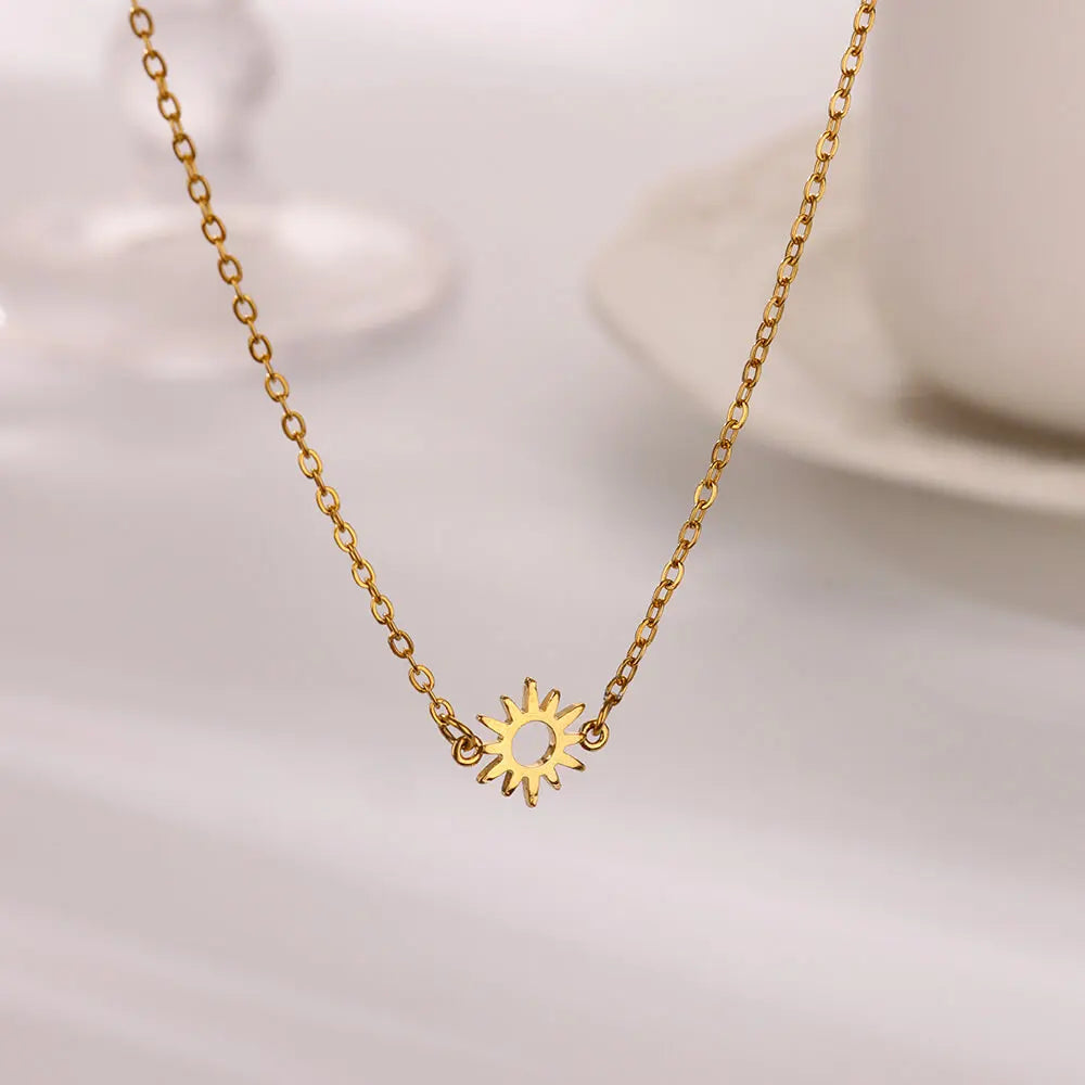 Stainless Steel Cross Star Moon Pendant Multilayer Chain Choker Necklace for Women Trendy Wedding Party Jewerly Accessories
