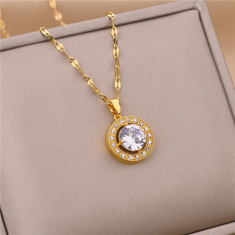 New in Light Luxury Zircon Crystal Stainless Steel Necklaces for Women Korean Fashion Sweet Sexy Female Clavicle Chain Jewelry