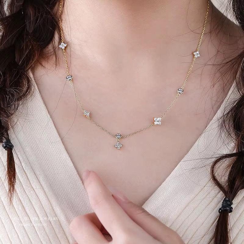 925 Sterling Silver Inlaid Zircon Flower Necklace for Women Exquisite Sweet Wedding Jewelry Accessories Gifts