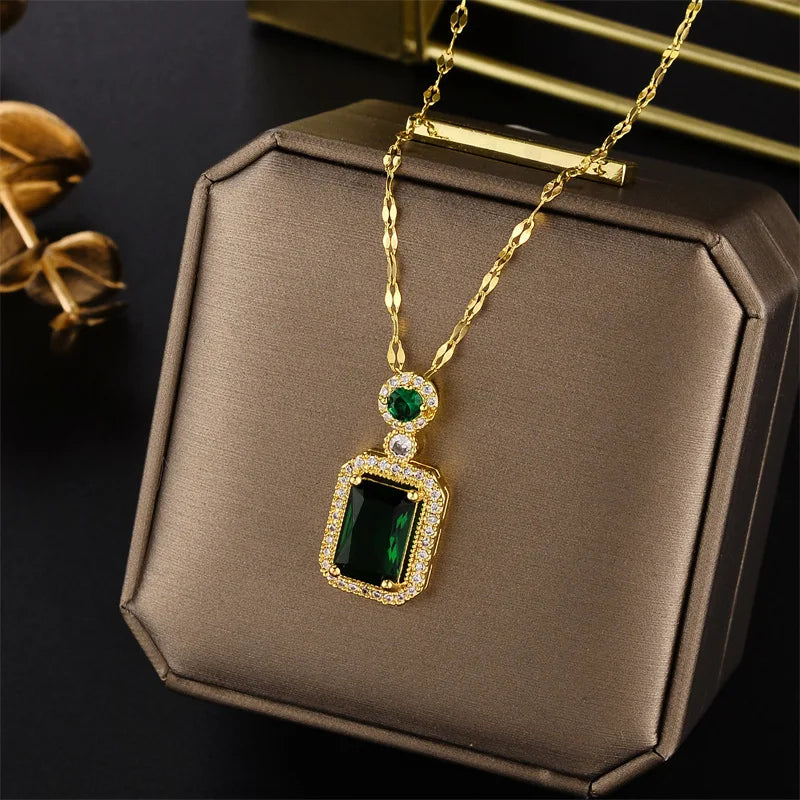 New in Light Luxury Zircon Crystal Stainless Steel Necklaces for Women Korean Fashion Sweet Sexy Female Clavicle Chain Jewelry