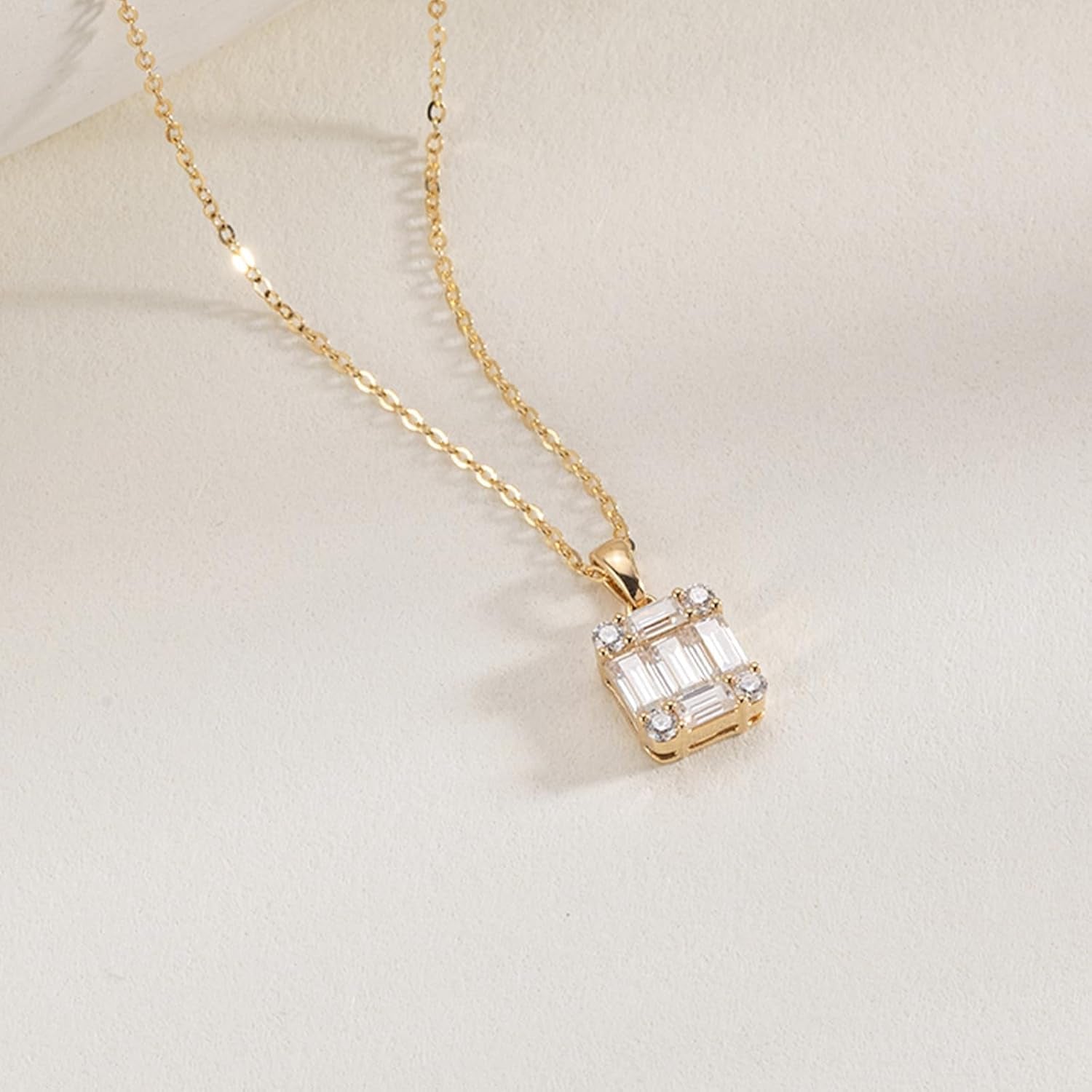 Collana Donna Oro 18K Con Ciondolo Diamante, Collana Placcata Oro Elegante, Gioielli Semplici E Raffinati, Regali per Ragazze E Signore, Gioielli Da Collo in Oro per Occasioni Speciali (45Cm)