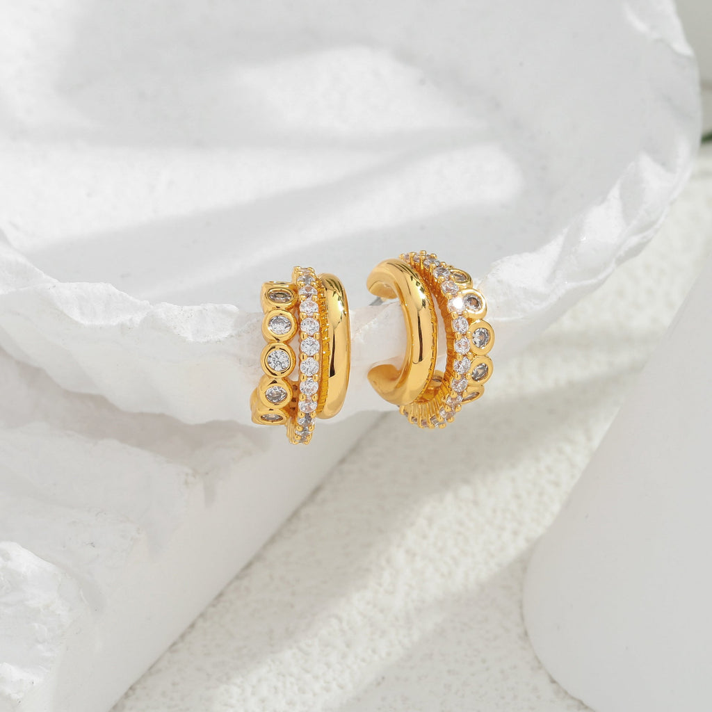 Geometric Retro 18K Gold Earrings with a High-End European and American Feel, Popular Earrings with Micro Inlaid Zircon Earrings and Ins Style Earrings