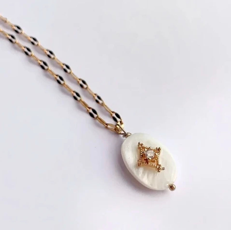 Creative Design Natural Stone Necklace Short Necklace Retro Ethnic Pink Green Black Red Natural Stone Pendant Women Jewelry