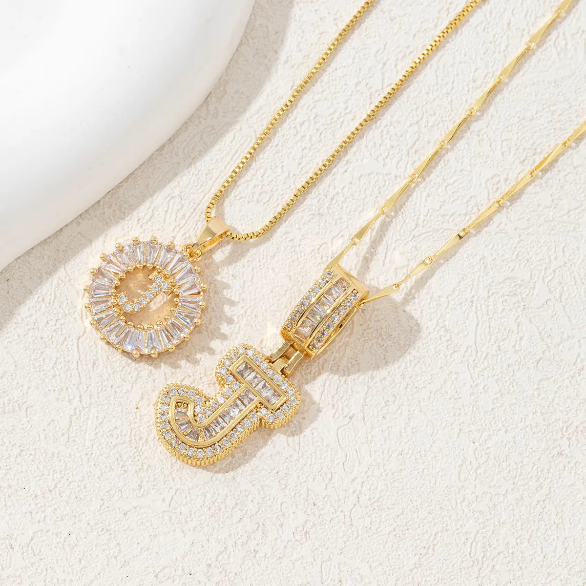 MINDEKA 2 Pack Initial Necklaces Letter Pendant Necklaces 14K Gold Plated Alphabet Necklaces with Adjustable 17''-19'' Chain for Women Mother’S Day Gift