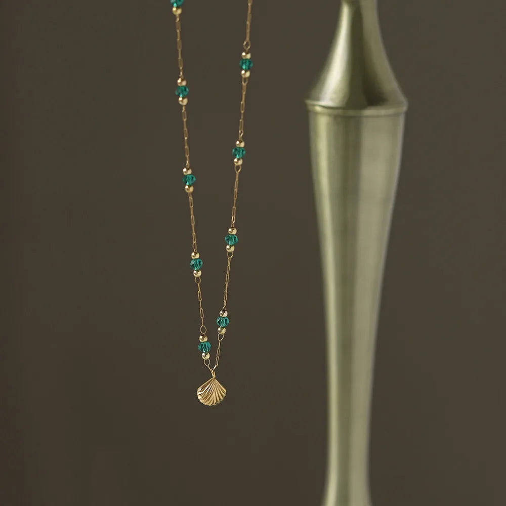 Stainless Steel Plated 18K Gold Handmade Chain Green Bead Shell Necklace Clavicle Chain for Women Classic Vintage Party Jewelry