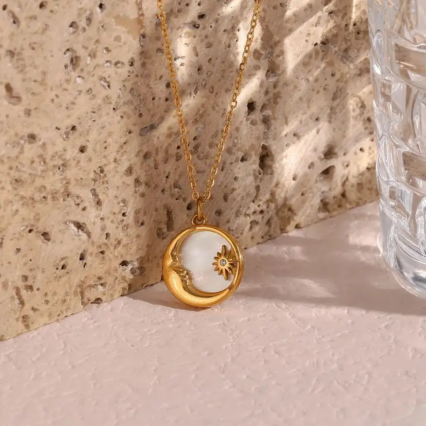 Natural Mother of Pearl Casting Moon Star Circle Coin Necklace for Woman 18K Gold Plated Stainless Steel Jewelry