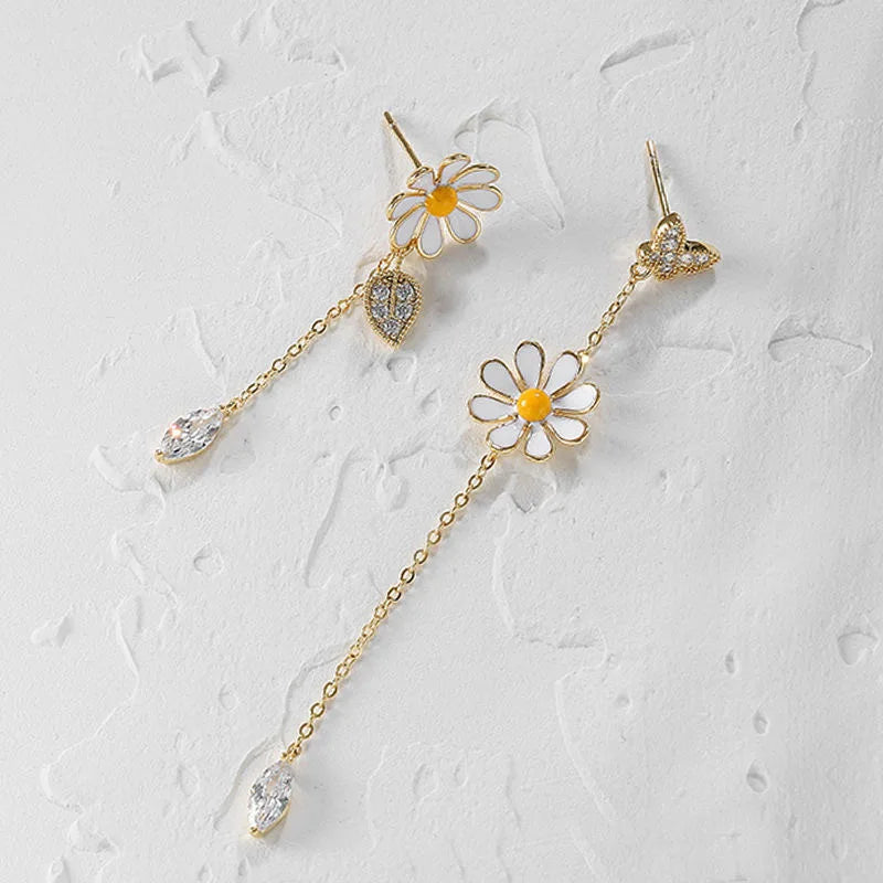 New Korean Style Long Daisy Flower Earrings for Women Asymmetrical Delicate Flower Style Earring Girls Sweet Jewelry Gift