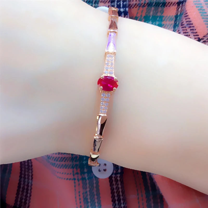 585 Purple Gold Plated 14K Rose Gold Inlaid Crystal Ruby Bracelet for Women Charm Light Luxury Wedding Party Fashion Jewelry