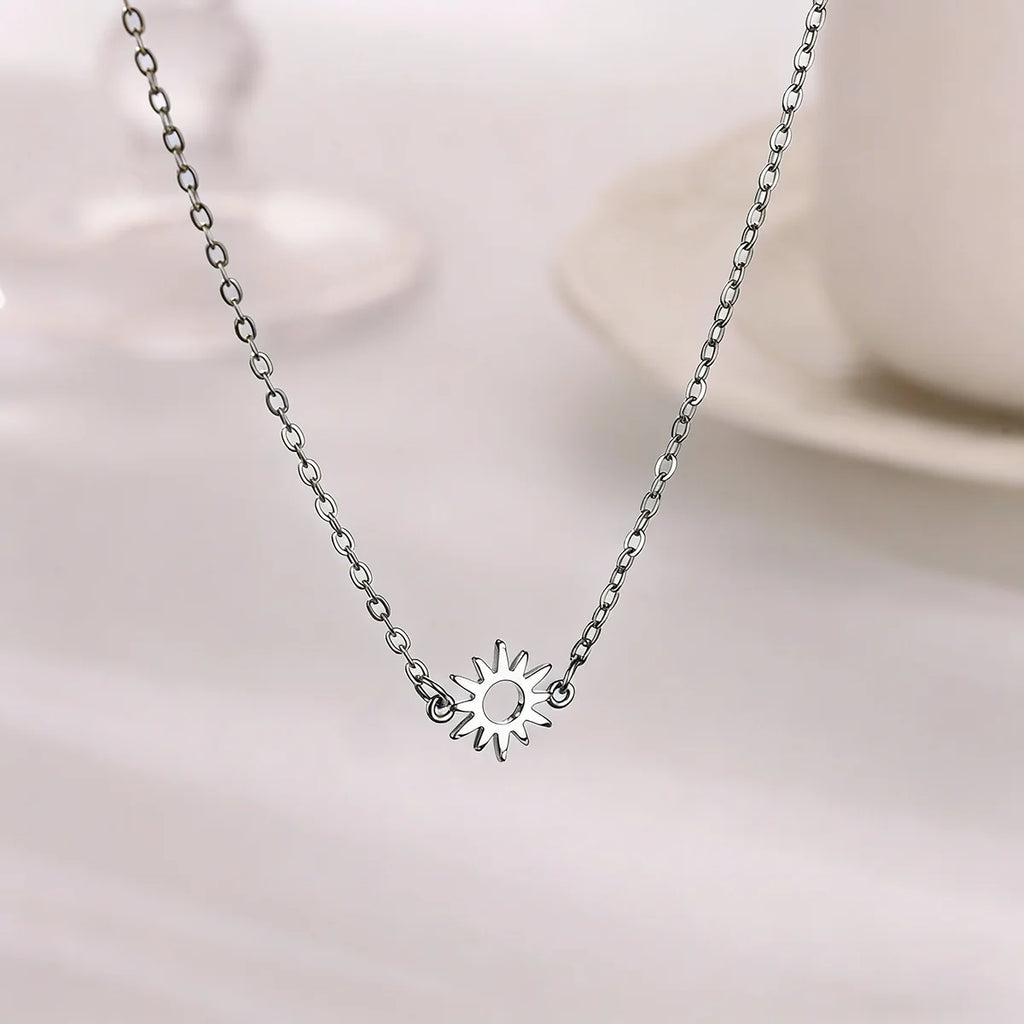 Stainless Steel Cross Star Moon Pendant Multilayer Chain Choker Necklace for Women Trendy Wedding Party Jewerly Accessories
