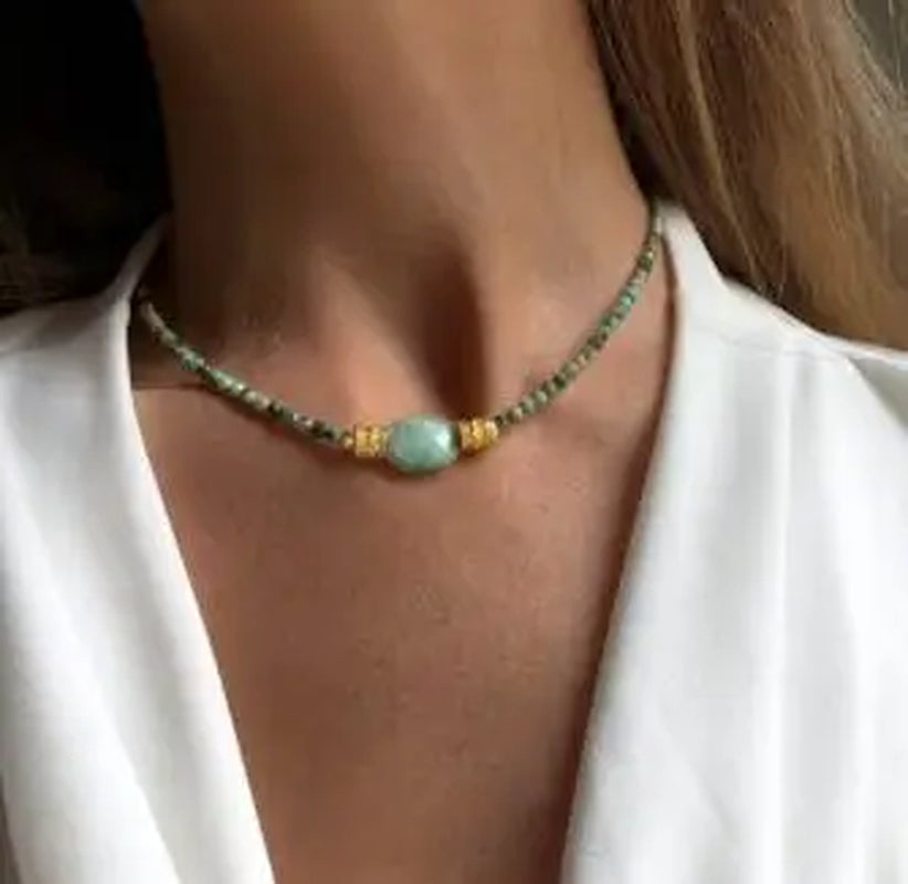 Creative Design Natural Stone Necklace Short Necklace Retro Ethnic Pink Green Black Red Natural Stone Pendant Women Jewelry