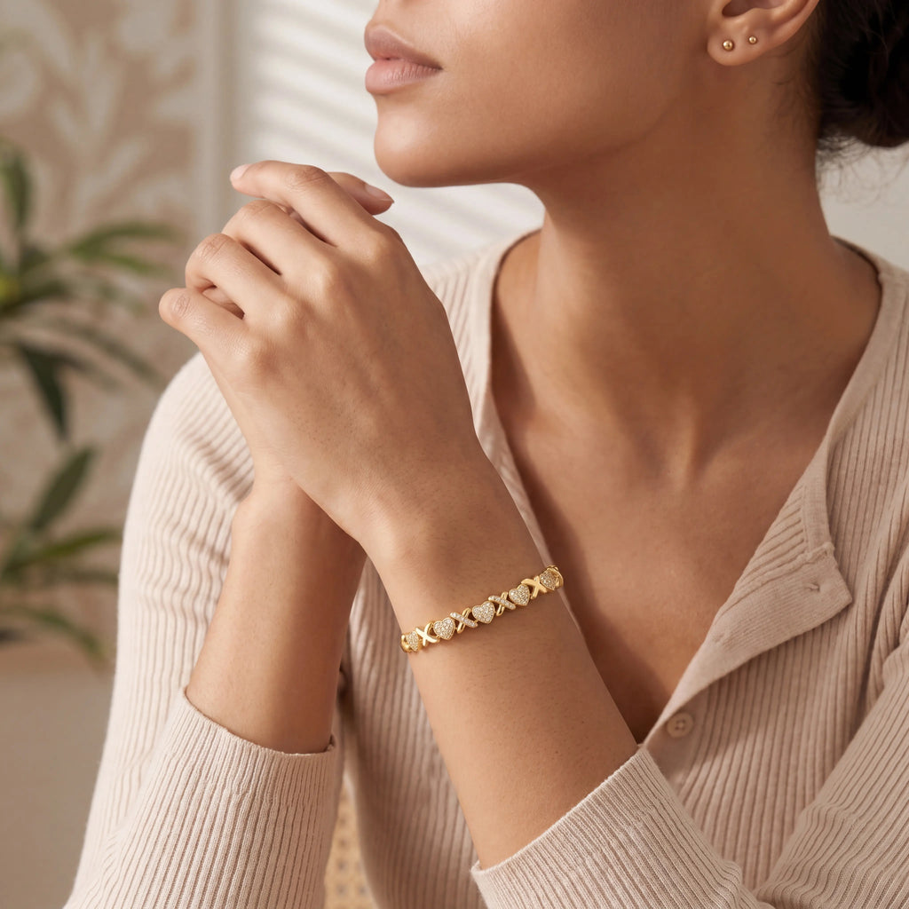 Gold Heart Link Bracelet – Adjustable Dainty Chain with Sparkling CZ Diamonds, Elegant XO Love Design, Perfect Gift for Girlfriend, Wife, Birthday, Valentine’S Day & Anniversary