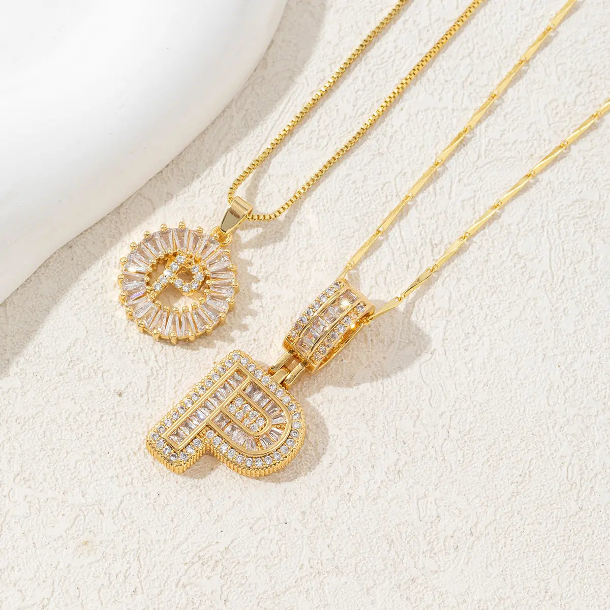 MINDEKA 2 Pack Initial Necklaces Letter Pendant Necklaces 14K Gold Plated Alphabet Necklaces with Adjustable 17''-19'' Chain for Women Mother’S Day Gift