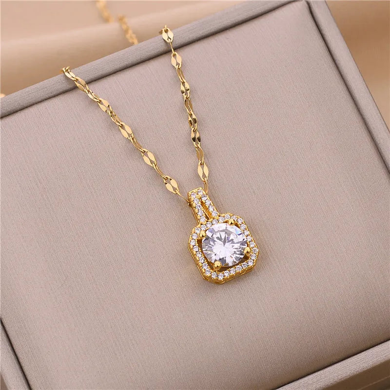New in Light Luxury Zircon Crystal Stainless Steel Necklaces for Women Korean Fashion Sweet Sexy Female Clavicle Chain Jewelry