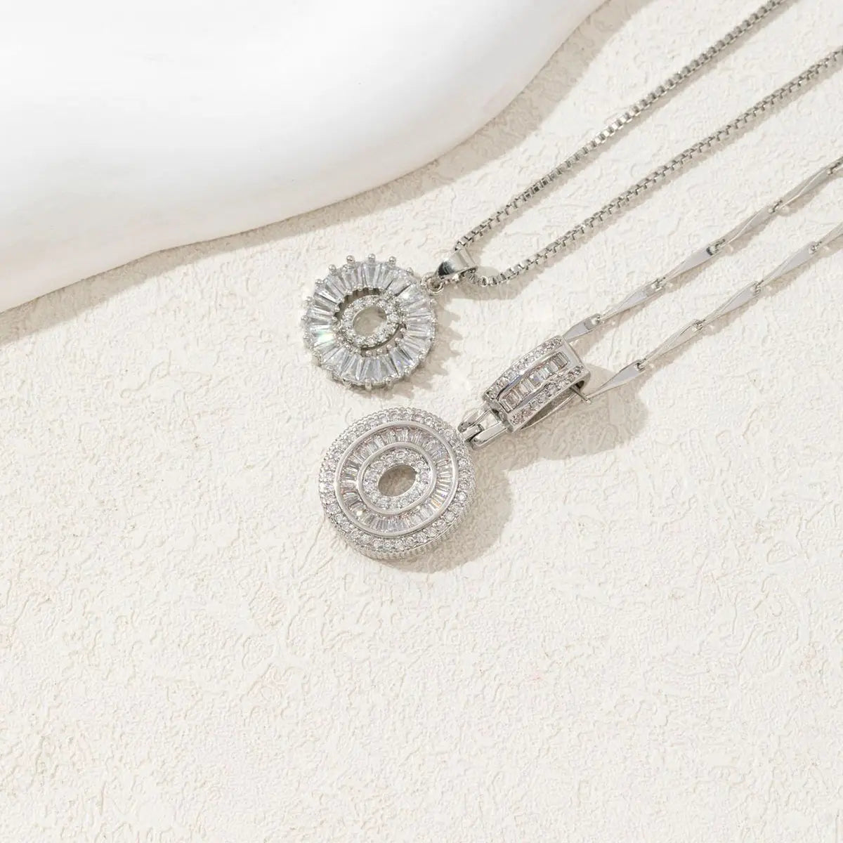 MINDEKA 2 Pack Initial Necklaces Letter Pendant Necklaces 14K Gold Plated Alphabet Necklaces with Adjustable 17''-19'' Chain for Women Mother’S Day Gift