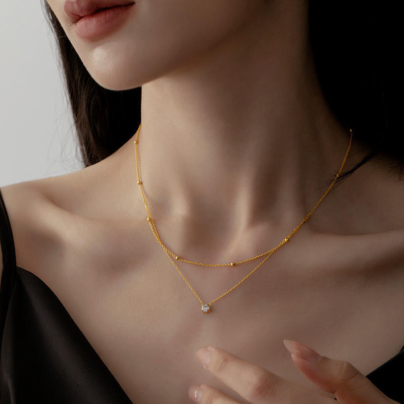 Collana con Pendente Placcato Oro e Zirconia Cubica – Doppio Strato