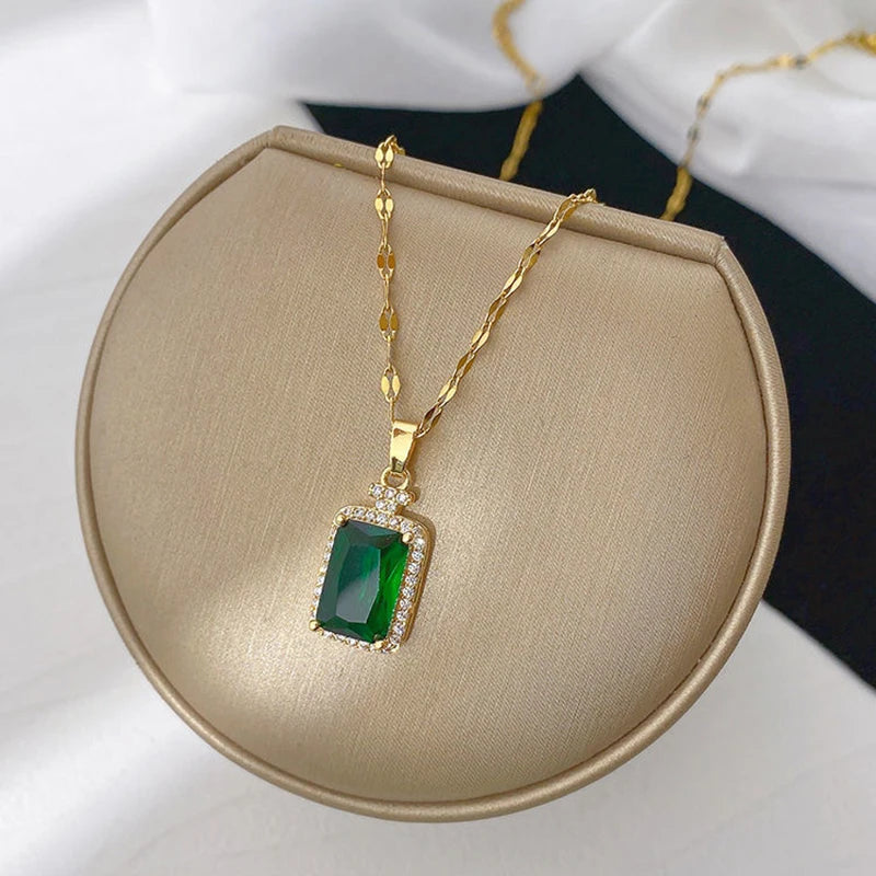 New in Light Luxury Zircon Crystal Stainless Steel Necklaces for Women Korean Fashion Sweet Sexy Female Clavicle Chain Jewelry