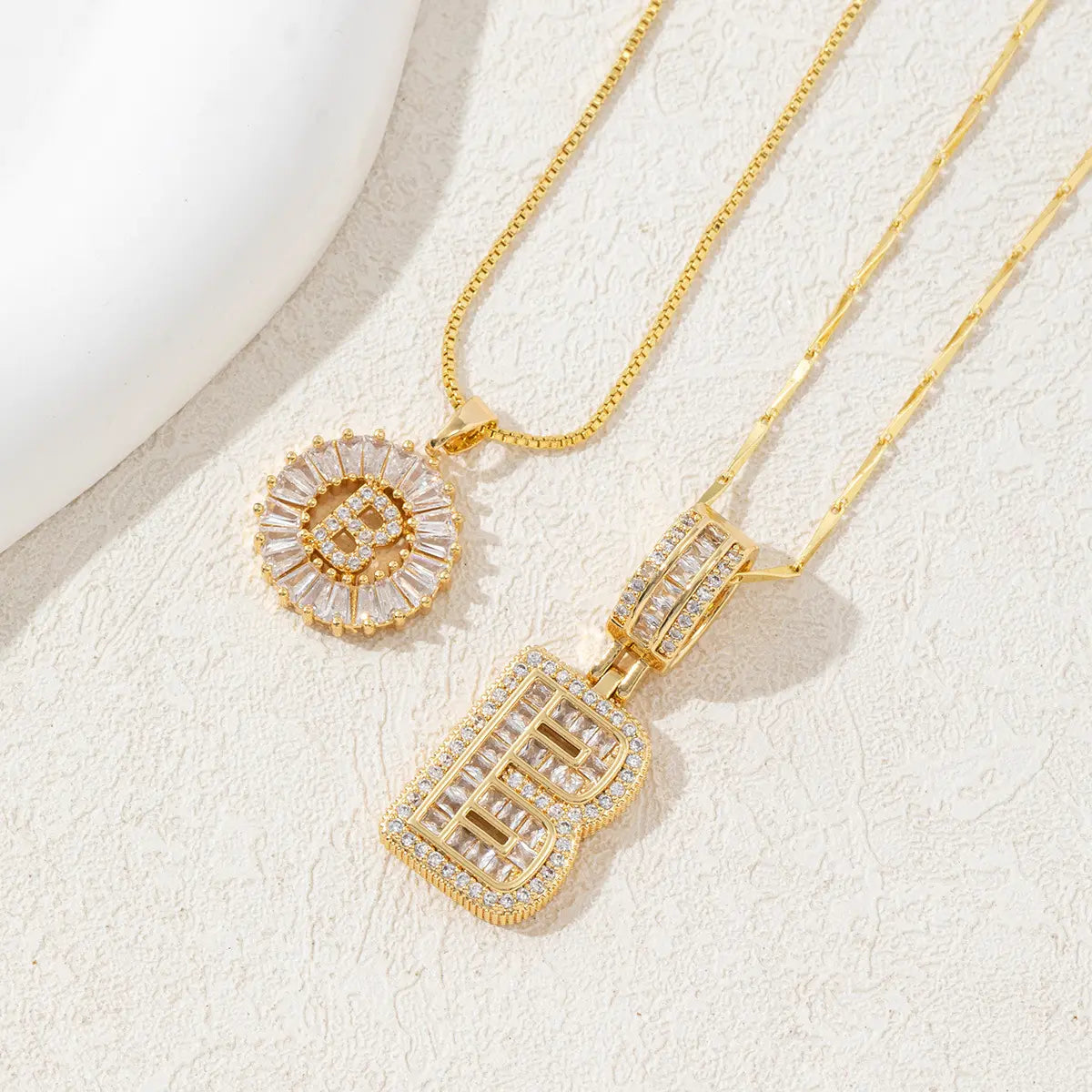 MINDEKA 2 Pack Initial Necklaces Letter Pendant Necklaces 14K Gold Plated Alphabet Necklaces with Adjustable 17''-19'' Chain for Women Mother’S Day Gift