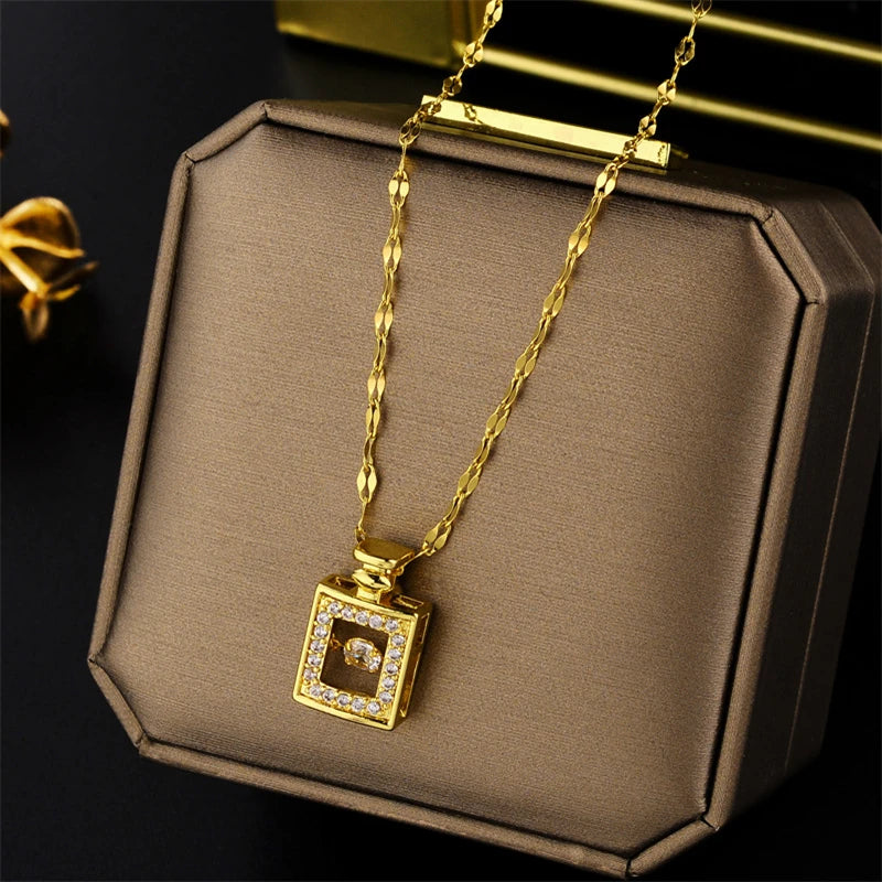 New in Light Luxury Zircon Crystal Stainless Steel Necklaces for Women Korean Fashion Sweet Sexy Female Clavicle Chain Jewelry